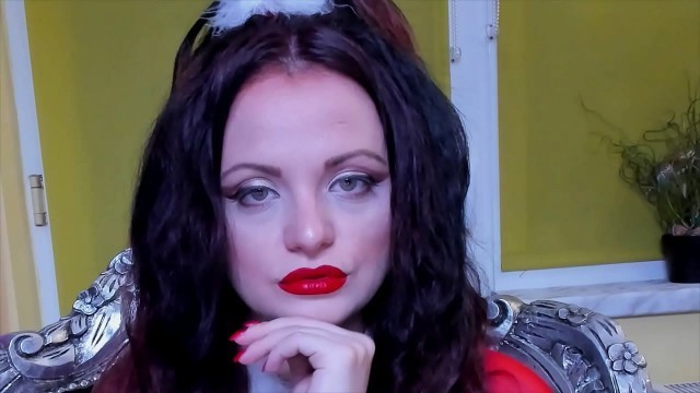 red lips fetish for your holidays