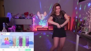 Alinity Accidentally Shows her Tit on Stream