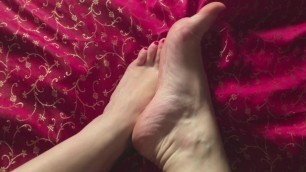 Sensual ASMR Feet Massage and FOOTJOB with Dildos by HotwifeVenus