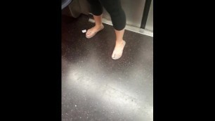 PAWG in Leggings and Flip Flops on NYC Train
