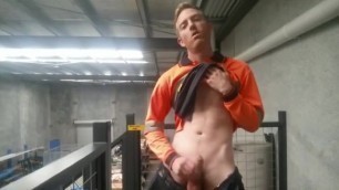 Quick Wank at Work (no Cumshot)