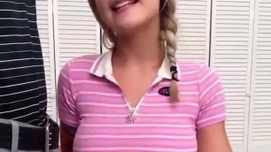 Blonde in golf